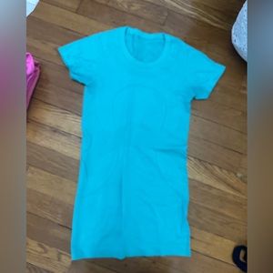 Seafoam green swiftly tech tee